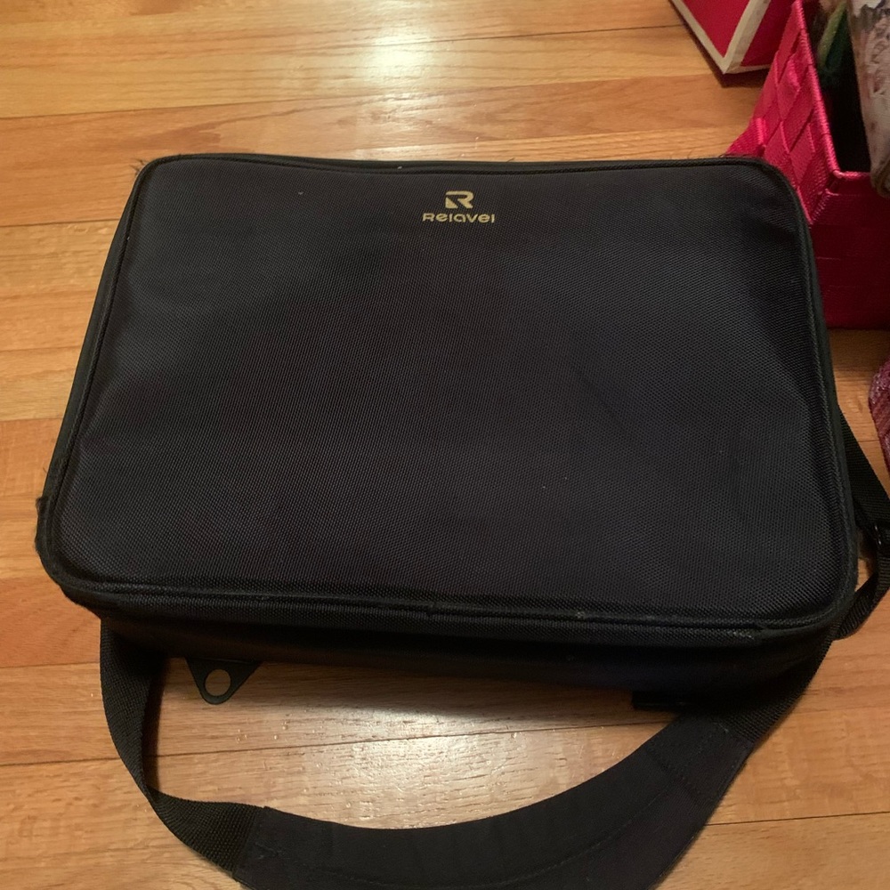 Relavel large makeup bag